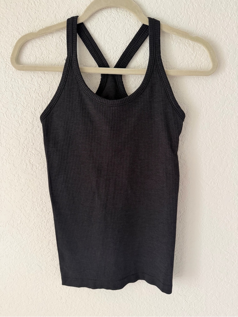 Lululemon Ebb to Street Tank Heathered Black Size 6